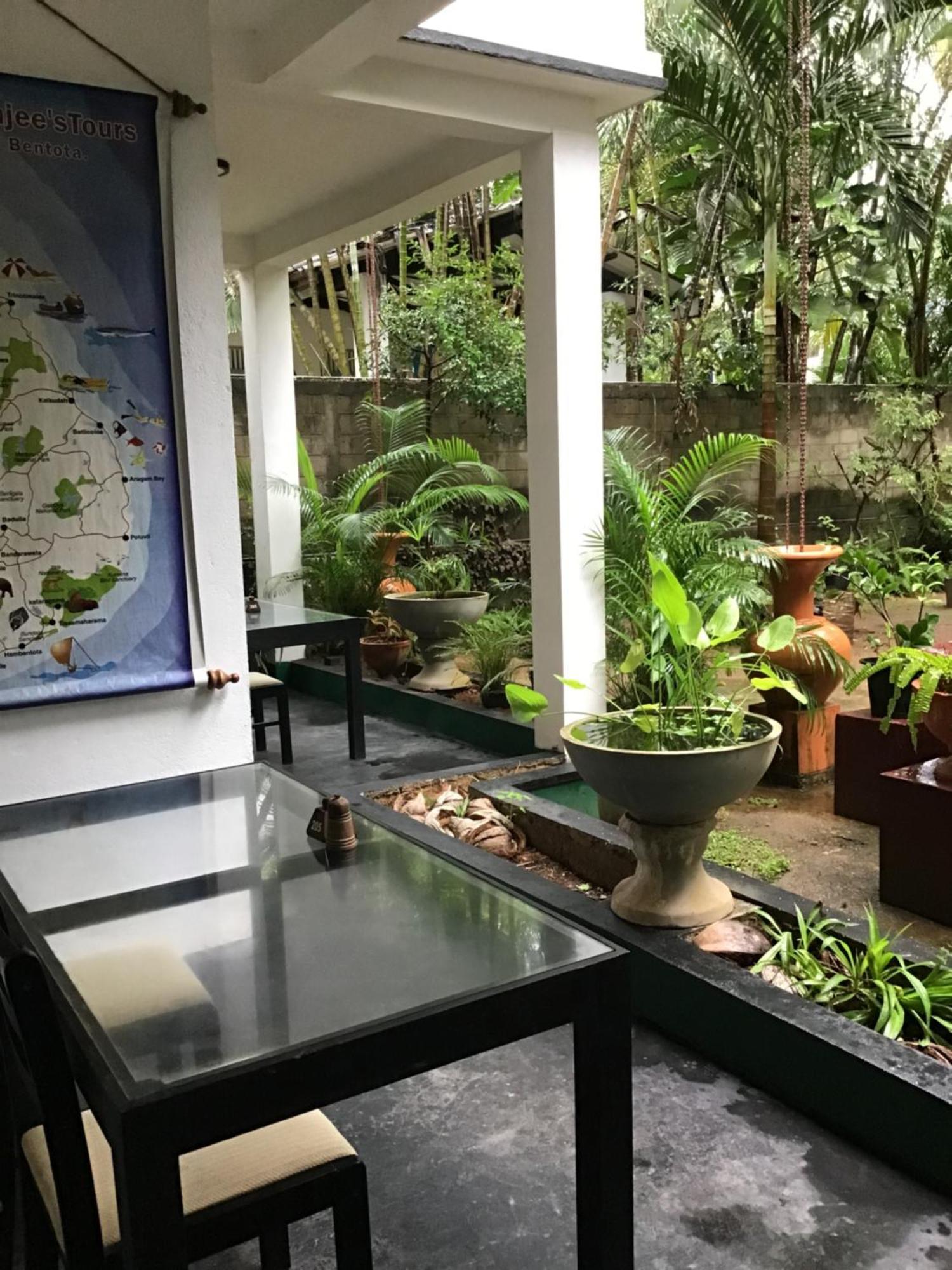 Sanjeehome & Lanka Ayurveda, Bentota Kültér fotó