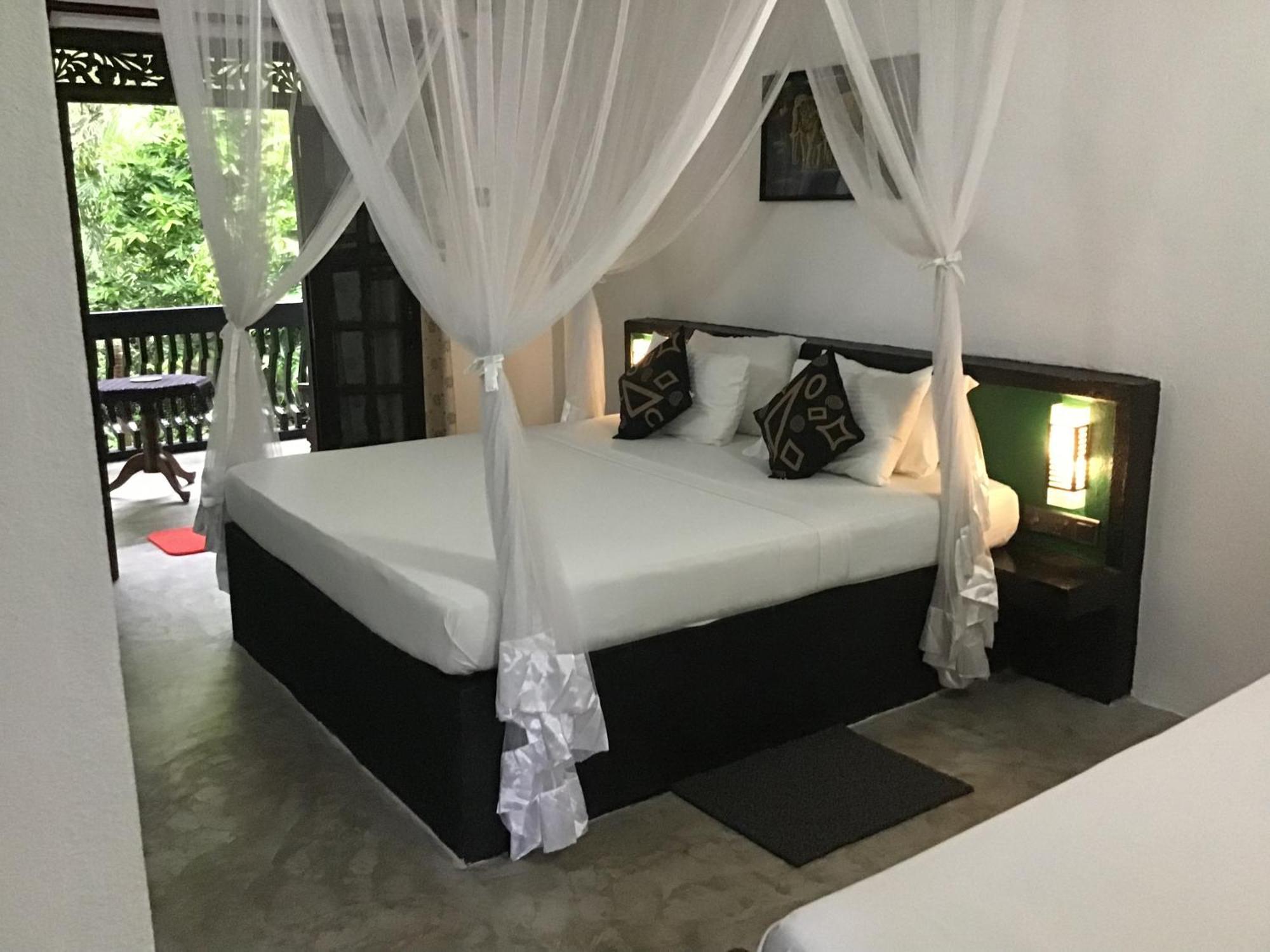 Sanjeehome & Lanka Ayurveda, Bentota Kültér fotó