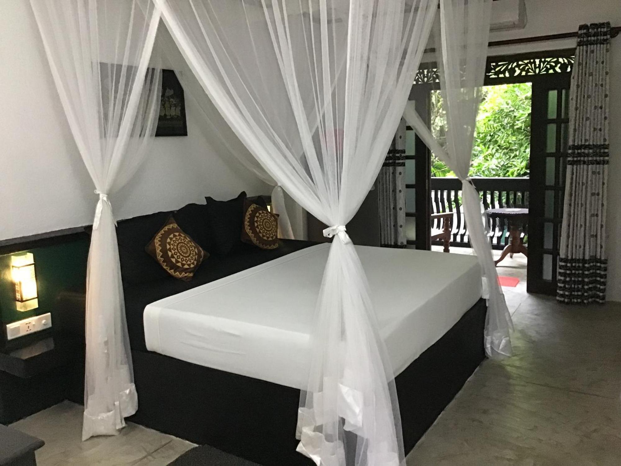 Sanjeehome & Lanka Ayurveda, Bentota Kültér fotó